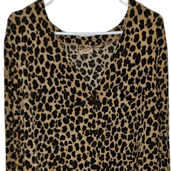 $3 If Bundled! Women's Cardigan - Picture 3 of 4